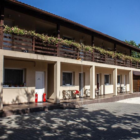 Air&Day Vecsés Exterior foto